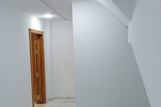 زوز شقق حديثة البناء